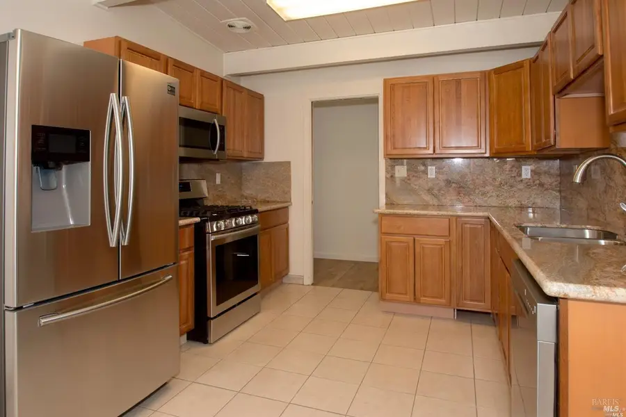 701 Corlano Avenue, Santa Rosa, CA 95404 - #2