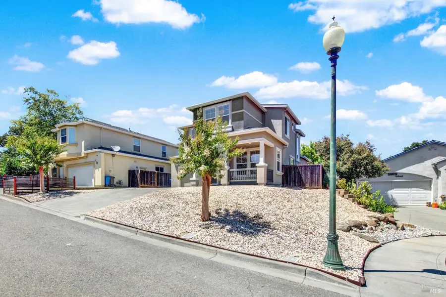 1073 Cabernet Court, Vacaville, CA 95688 - #3