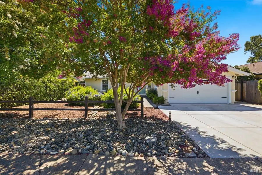 157 Linda Street, Vacaville, CA 95688 - #2