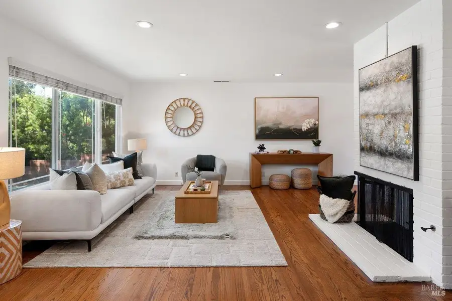 1230 Cambridge Street, Novato, CA 94947 - #2