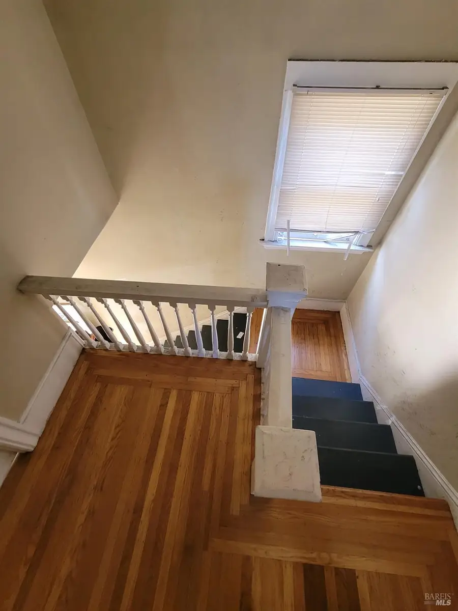 3869 M L King Jr Way, Oakland, CA 94609 - #3