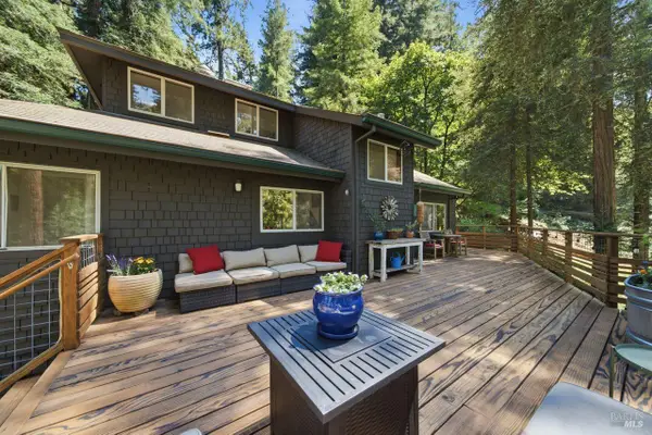 35 Sylvan Way, Woodacre, CA 94973