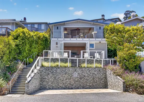 2401 Paradise Drive, Tiburon, CA 94920