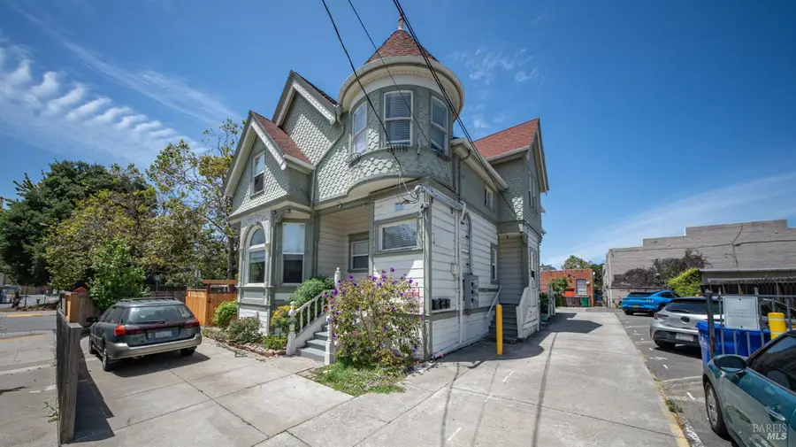 3229 Elm Street, Oakland, CA 94609 - #2