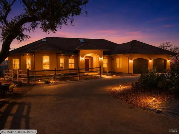 1580 Redwood Hill Road, Santa Rosa, CA 95404