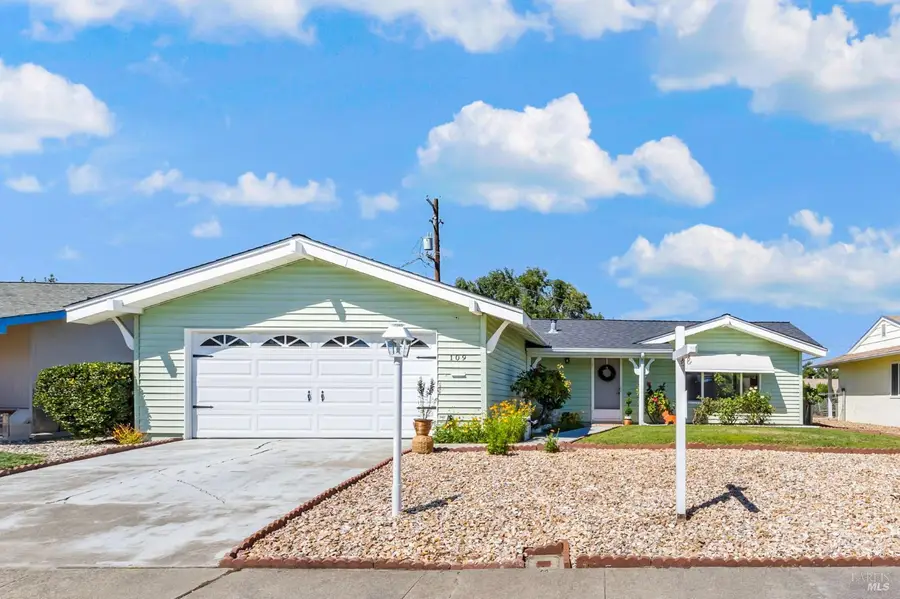 109 Olympic Circle, Vacaville, CA 95687 - #2