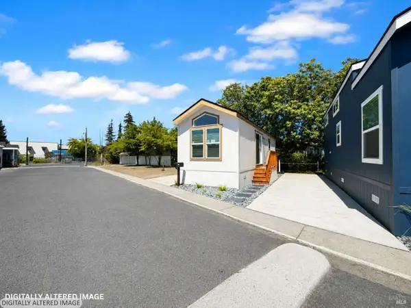 101 Colgan Avenue #3, Santa Rosa, CA 95404