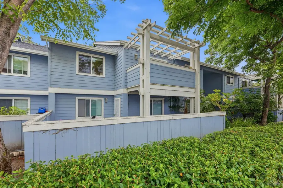 225 Burt Street #9, Santa Rosa, CA 95407 - #3