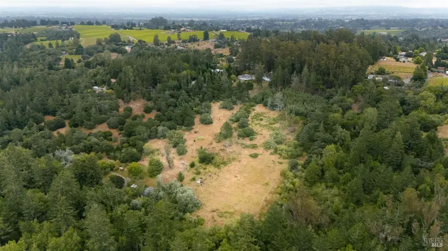 2750 Burnside Road, Sebastopol, CA 95472 - #2