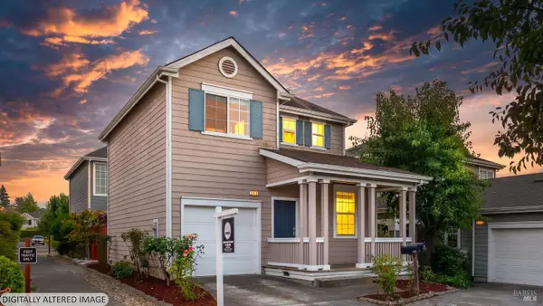 1013 Warren Drive, Petaluma, CA 94952