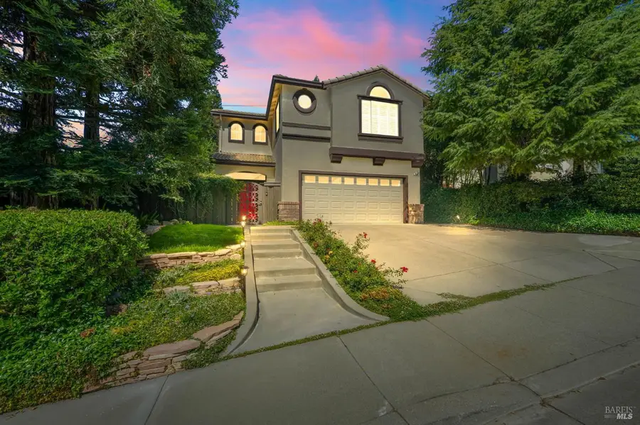 1056 Woodcrest Court, Vacaville, CA 95688 - #3