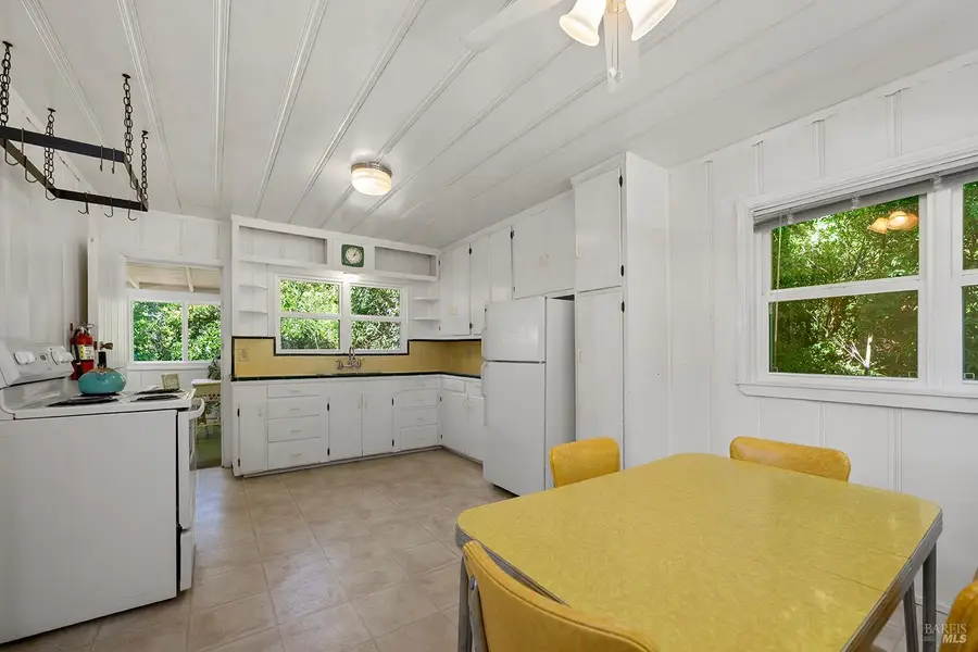 10590 Grays Road, Forestville, CA 95436 - #2