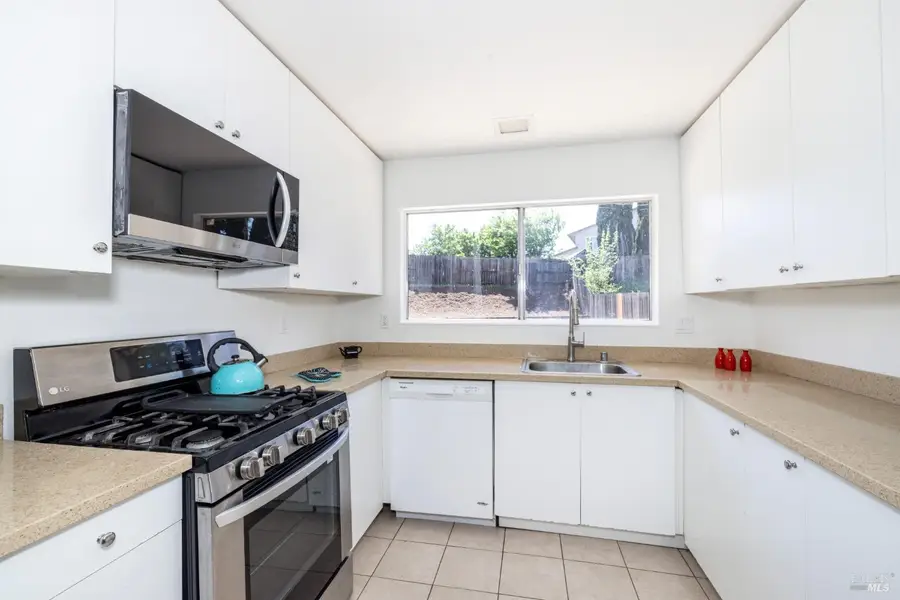 244 Pepperwood Street, Hercules, CA 94547 - #3