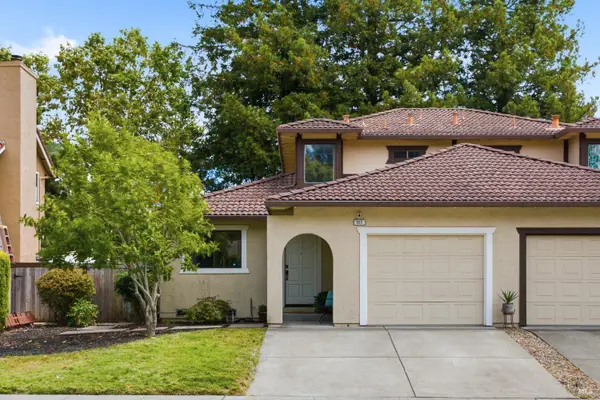 903 Hacienda Circle, Rohnert Park, CA 94928