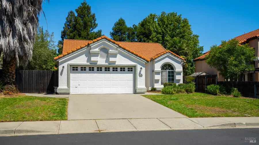 355 Sun Valley Way, Vacaville, CA 95688 - #2