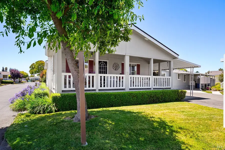 131 Oakwood Drive, Petaluma, CA 94954 - #2
