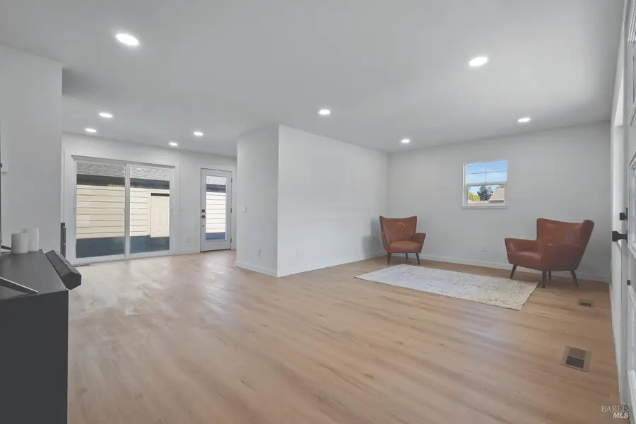 2304 Rowe Drive, Santa Rosa, CA 95403 - #3