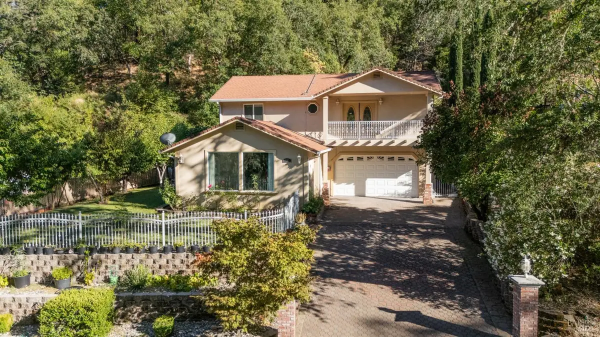 261 Crestview Drive, Ukiah, CA 95482 - #1