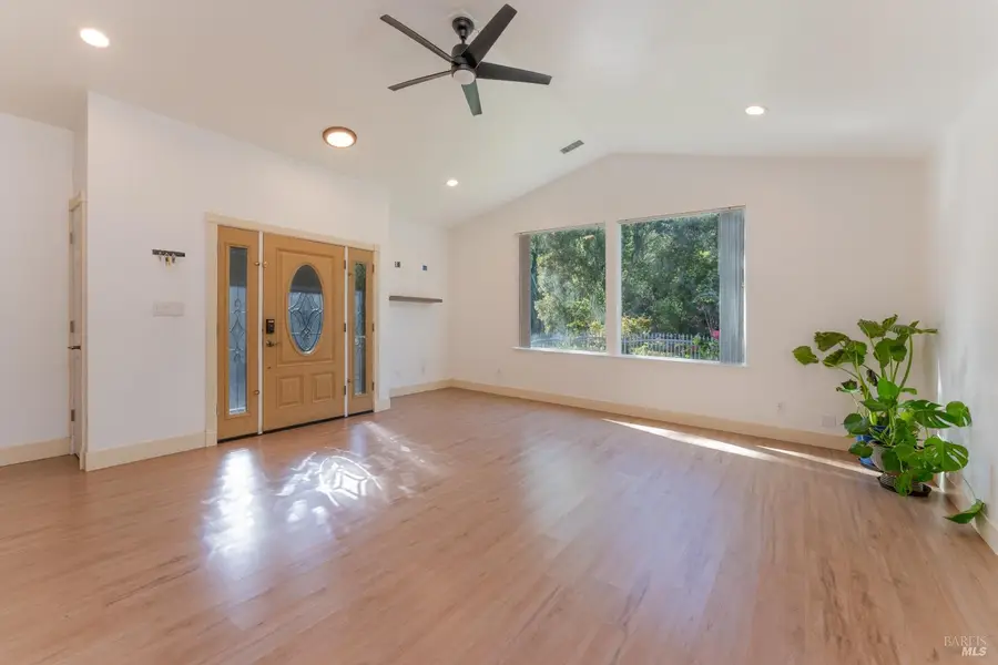 261 Crestview Drive, Ukiah, CA 95482 - #3