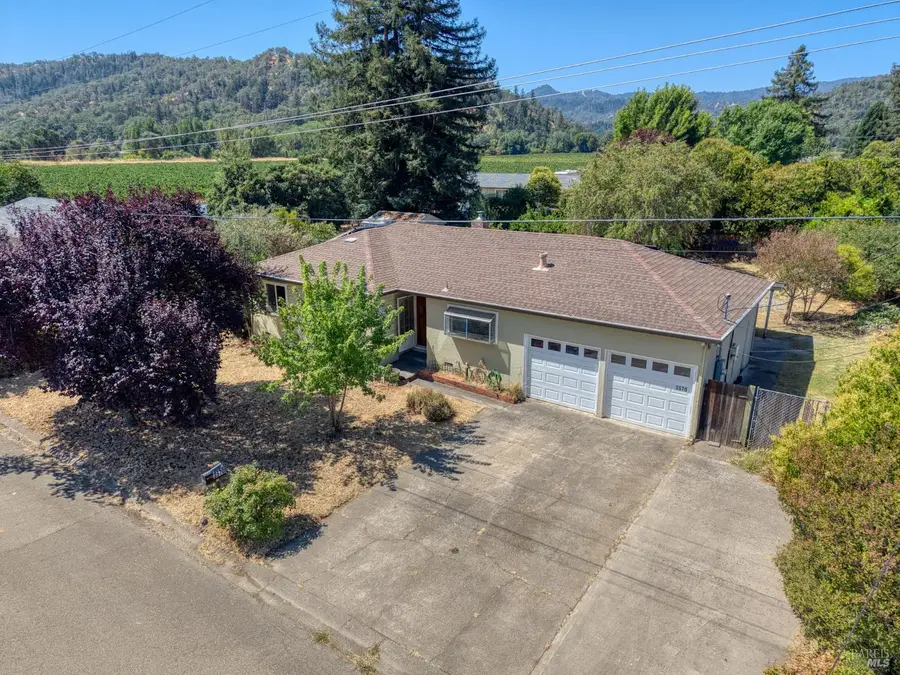 3570 Leland Lane, Ukiah, CA 95482 - #2