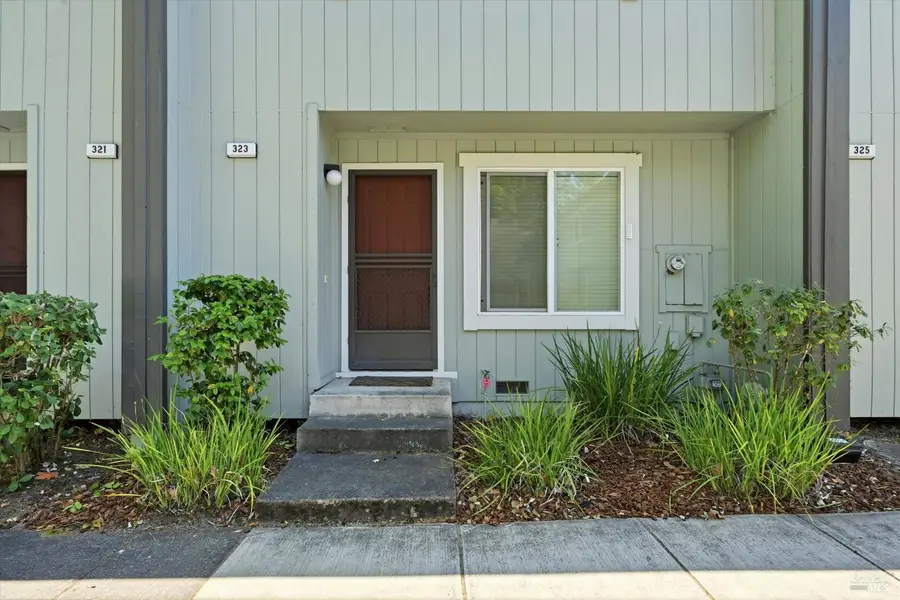 323 Harvest Lane, Santa Rosa, CA 95401 - #2