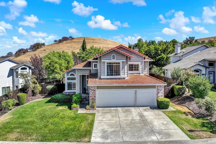3225 Bear Creek Drive, Fairfield, CA 94534 - #2