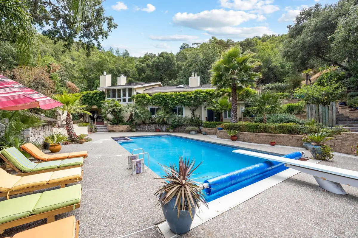 37 Carnoustie Drive, Novato, CA 94949 - #1