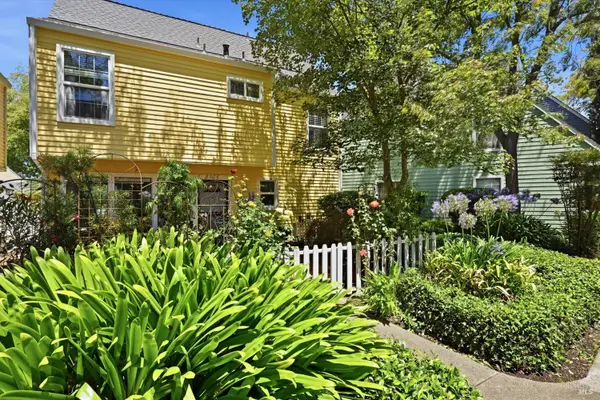 8365 Windmill Farms Drive, Cotati, CA 94931