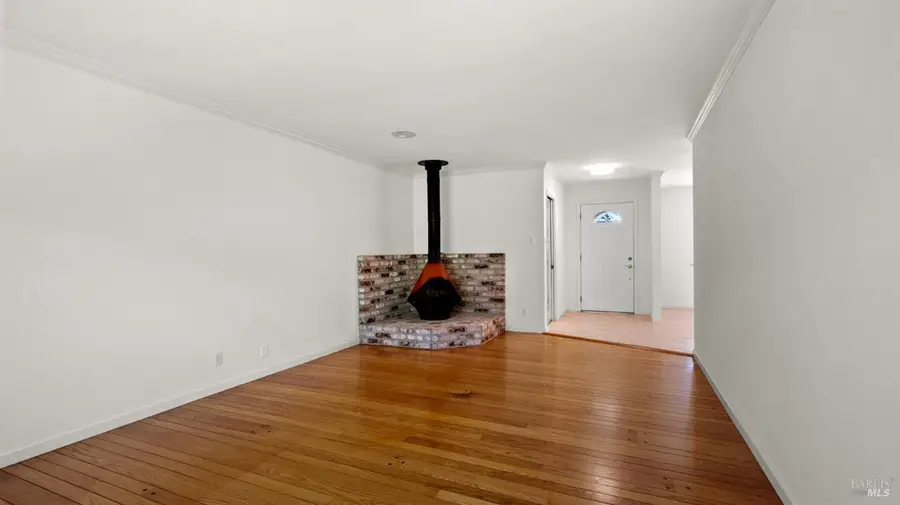 31 Briarwood Drive, San Rafael, CA 94901 - #3