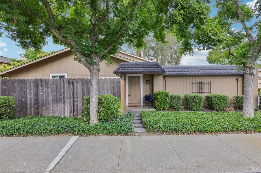 1140 Grove Circle, Benicia, CA 94510 - #3