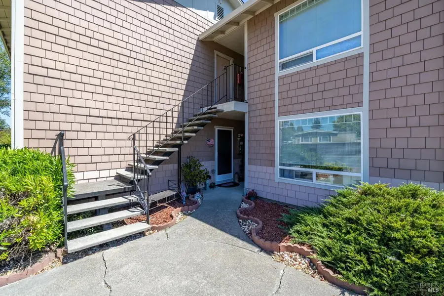 6530 Country Club Drive, Rohnert Park, CA 94928 - #2