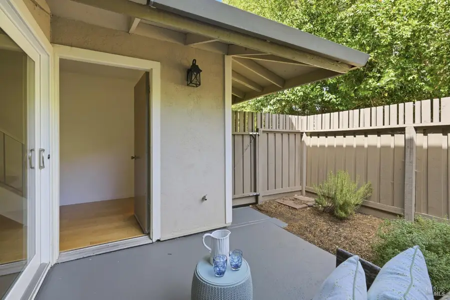 245 Roundtree Way, San Rafael, CA 94903 - #2