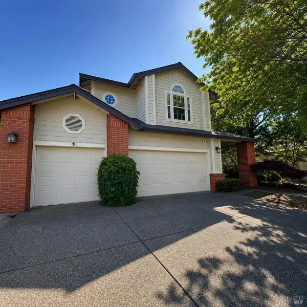 740 Jean Marie Drive, Santa Rosa, CA 95403