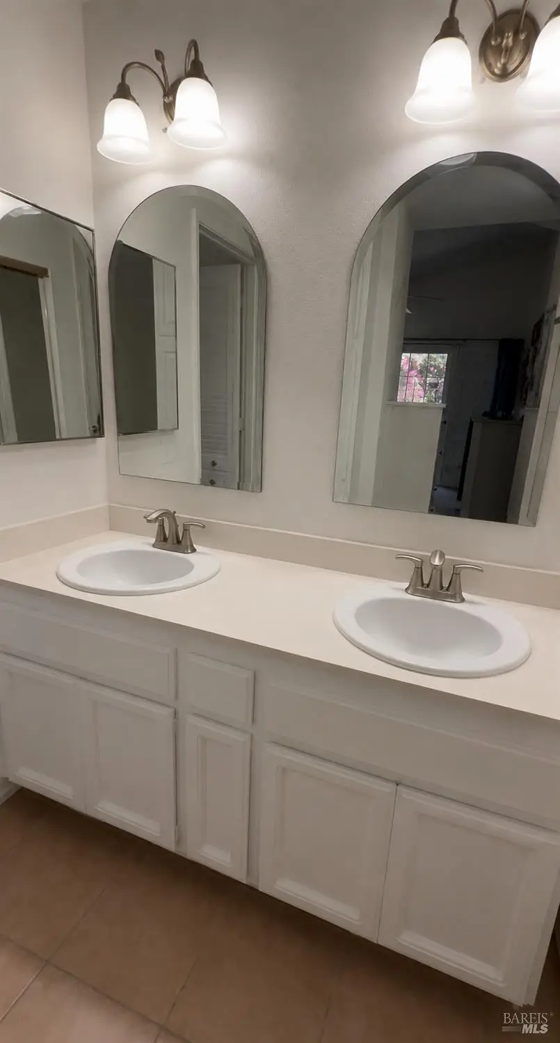 462 Danbury Circle, Vacaville, CA 95687 - #3
