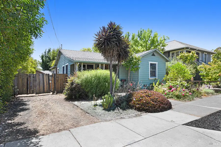 1335 E Street, Napa, CA 94559 - #2