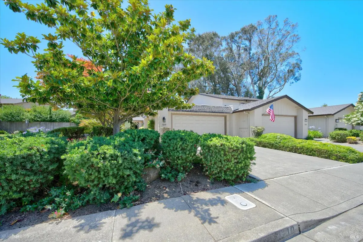 1210 Grove Circle, Benicia, CA 94510 - #1