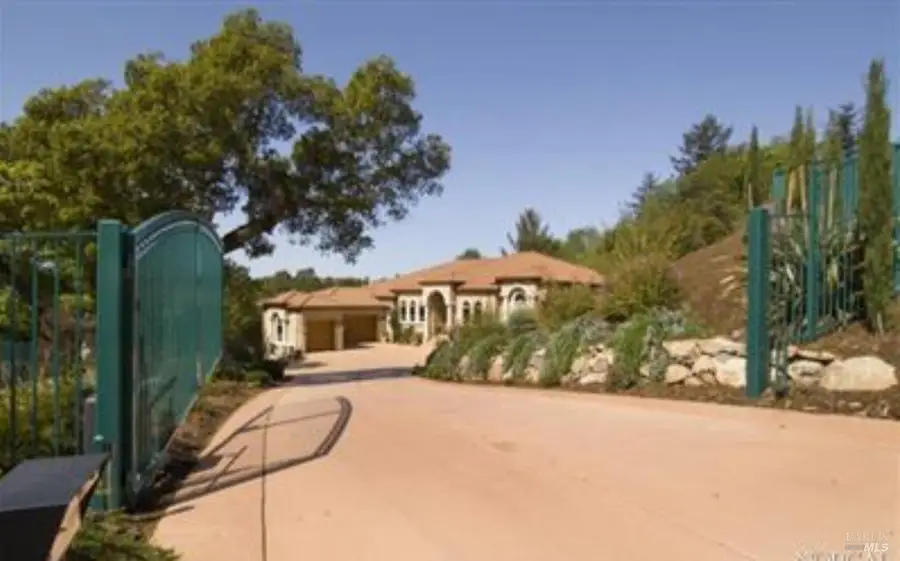 3600 Crown Hill Drive, Santa Rosa, CA 95404 - #2