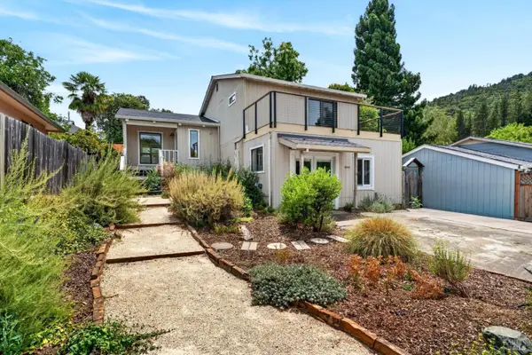 1059 W Standley Street, Ukiah, CA 95482