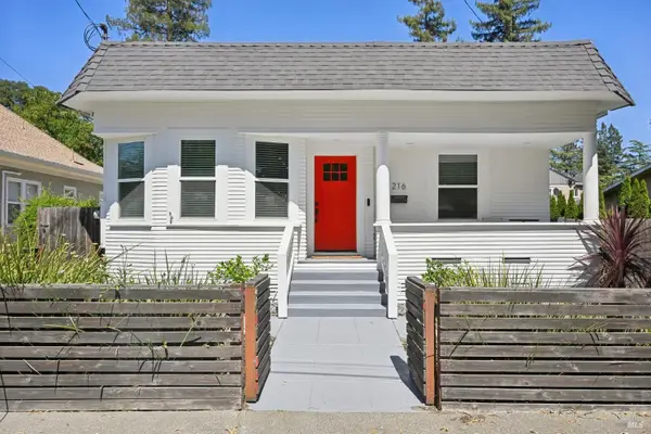216 Olive Street, Santa Rosa, CA 95401