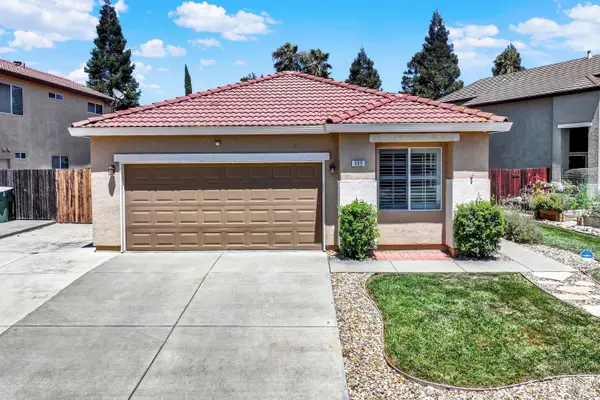 888 Sapphire Circle, Vacaville, CA 95687