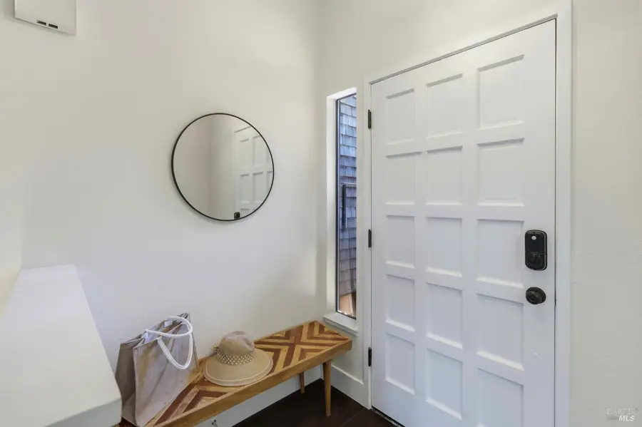 136 La Perdiz Court, San Rafael, CA 94903 - #3