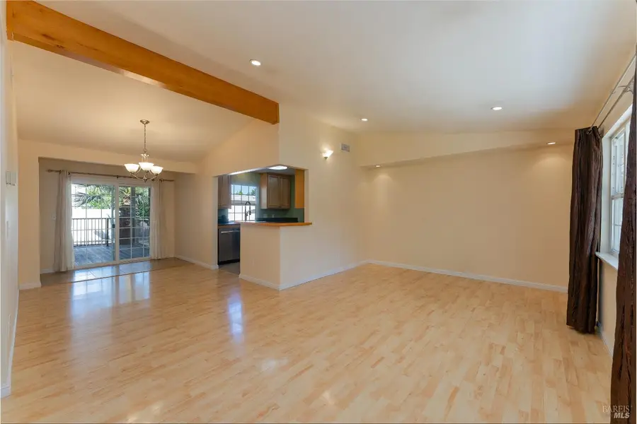 721 S Oak Street, Ukiah, CA 95482 - #3