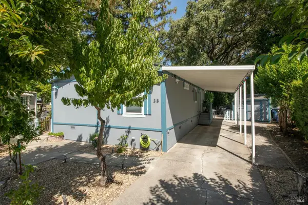 38 Vista Circle, Sonoma, CA 95476