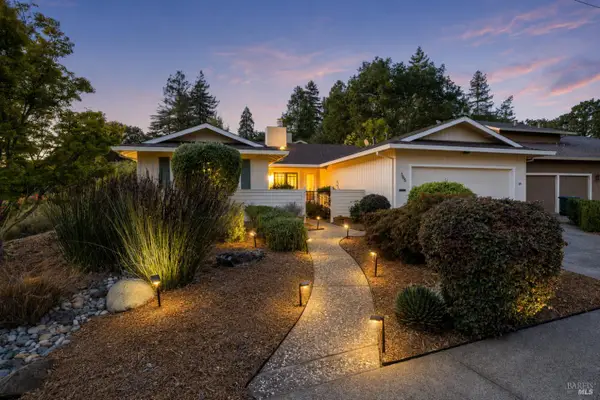 165 Pope Court, Santa Rosa, CA 95405