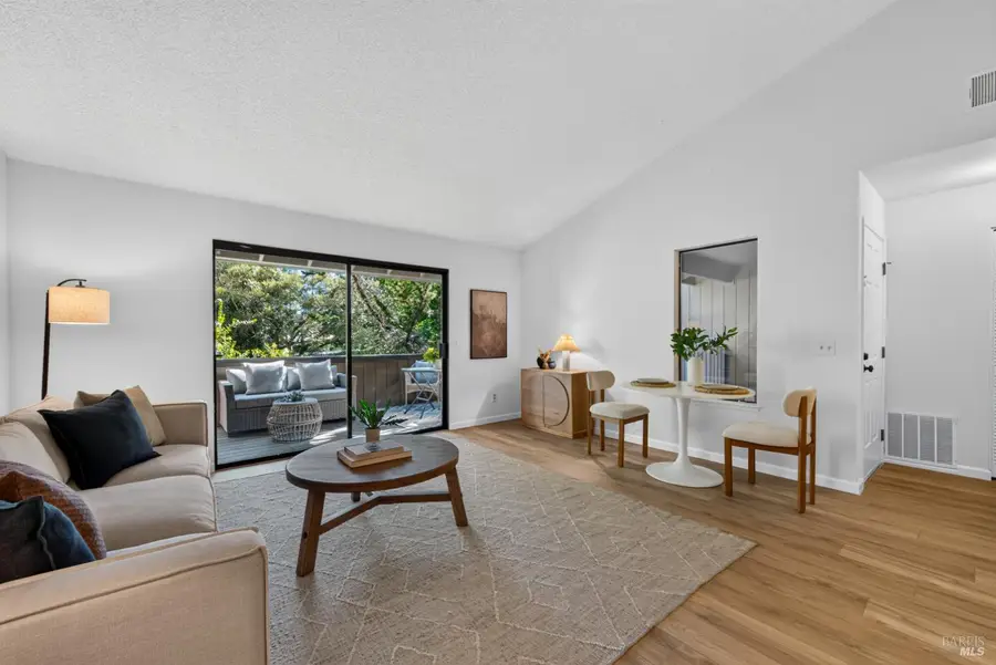 31 Arbor Street, Cotati, CA 94931 - #2