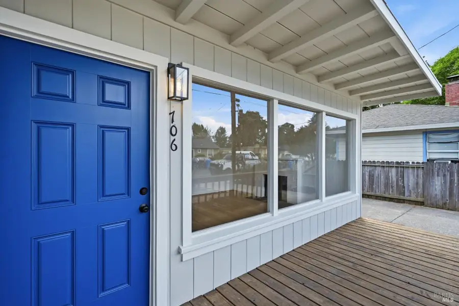 706 Brigham Avenue, Santa Rosa, CA 95404 - #3