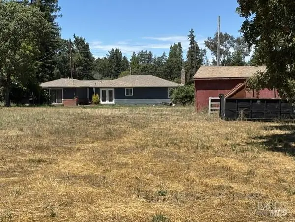 1794 S Hwy 116 Highway S, Sebastopol, CA 95472