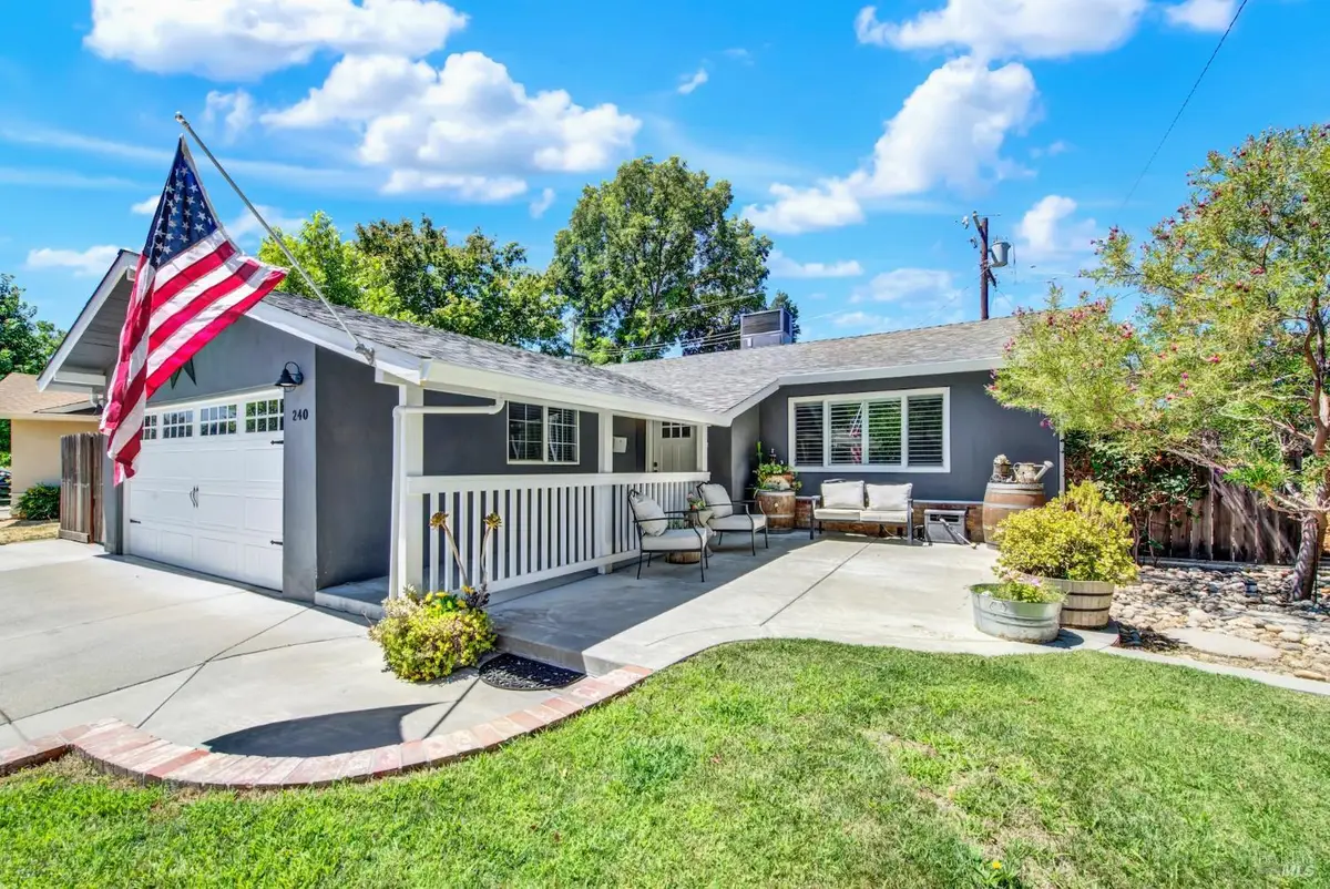 240 N West Street, Vacaville, CA 95688 - #1