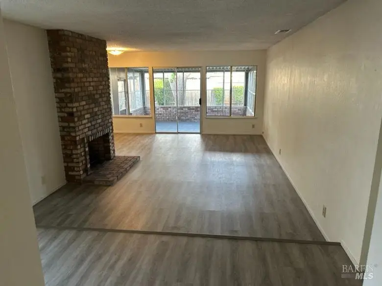 2515 Dover Avenue, Fairfield, CA 94533 - #3