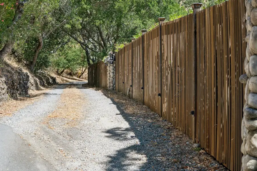 2 Michael Way, San Anselmo, CA 94960 - #3